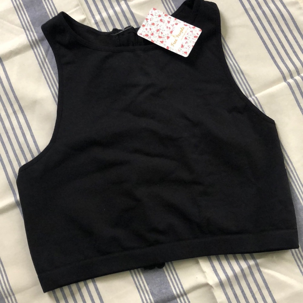 Free People Movement l Black Seamless Raider Crop Size M/L